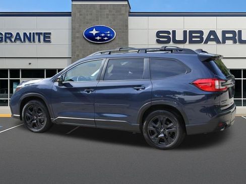Used 2023 Subaru Ascent Onyx Edition image 8