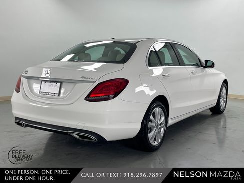 Used 2020 Mercedes-Benz C 300 4MATIC Sedan image 6