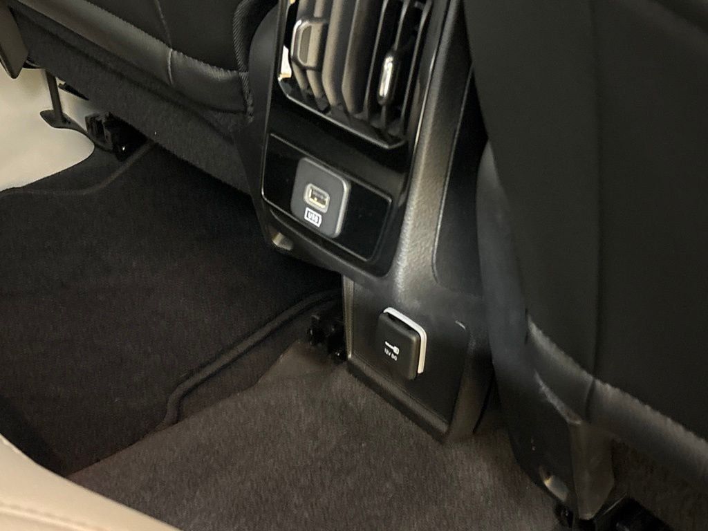 Used 2022 Jeep Compass Latitude AWD/4WD image 21