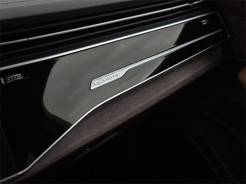 Used 2025 Audi Q7 3.0T Premium Plus image 24