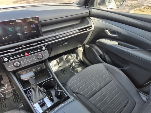 New 2026 Hyundai Santa Cruz SE FWD image 15