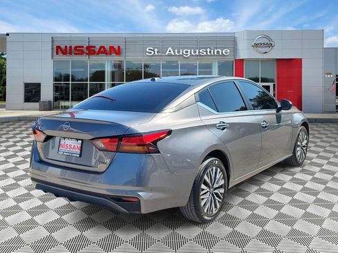 Certified 2024 Nissan Altima 2.5 SV AWD/4WD image 2