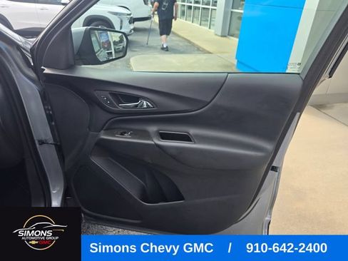 Used 2024 Chevrolet Equinox LT AWD/4WD image 48