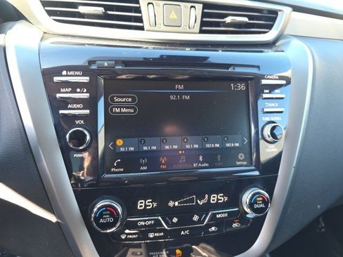 Used 2023 Nissan Murano SL w/ SL Moonroof Package image 22