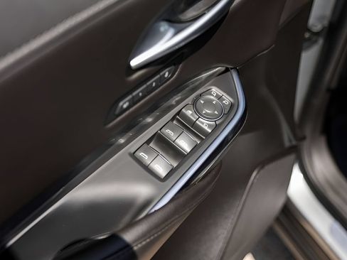 Certified 2025 Cadillac XT4 Premium Luxury FWD image 20