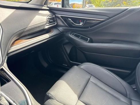 Used 2022 Subaru Outback Limited image 23