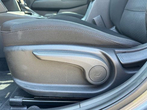 Used 2020 Hyundai Elantra SEL w/ Cargo Package (C1) FWD image 10