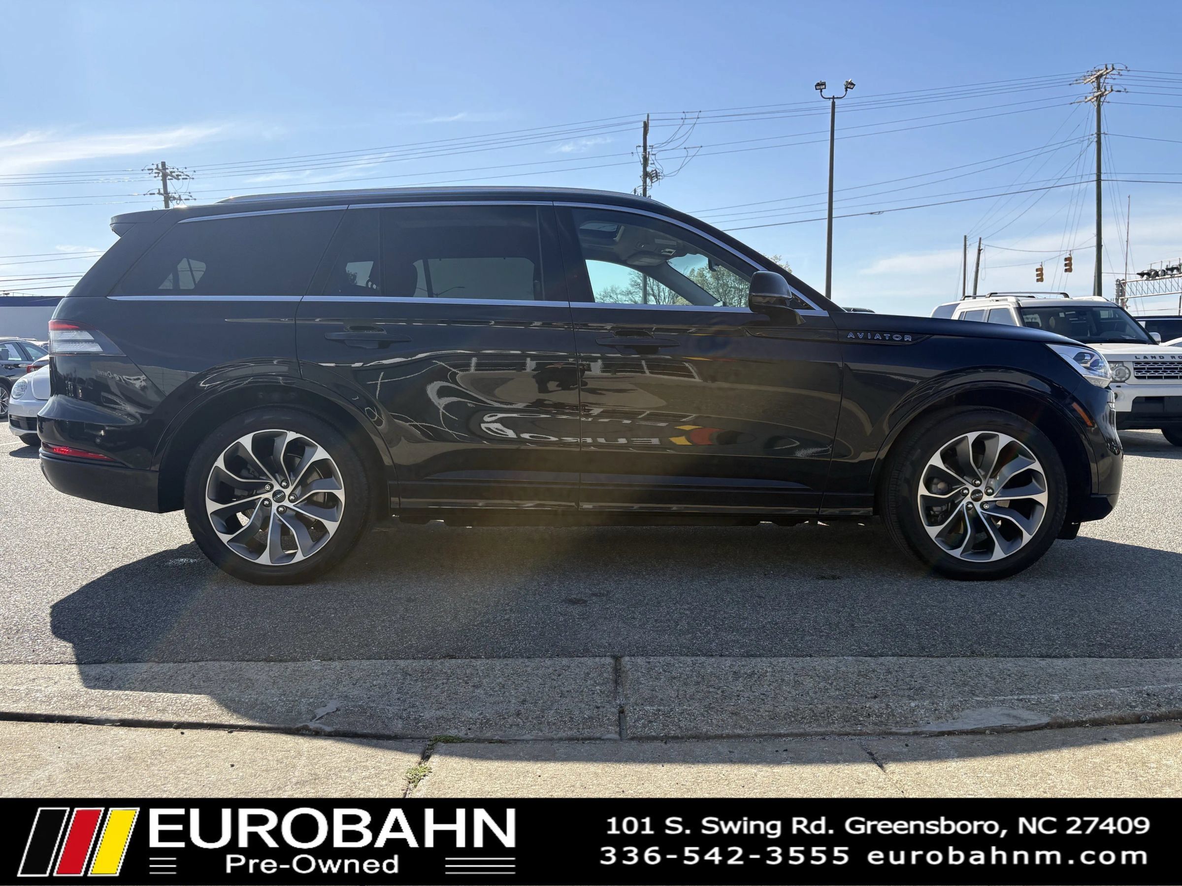Used 2022 Lincoln Aviator Grand Touring w/ Equipment Group 301A AWD/4WD image 25
