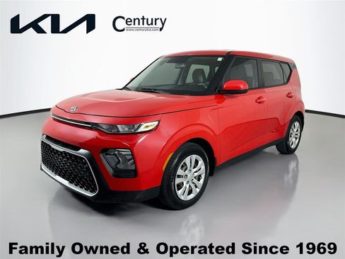 Certified 2021 Kia Soul LX FWD image 1