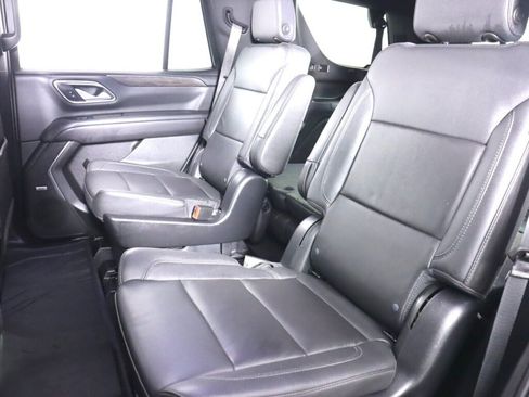 Used 2022 Chevrolet Tahoe LT w/ Luxury Package AWD/4WD image 33