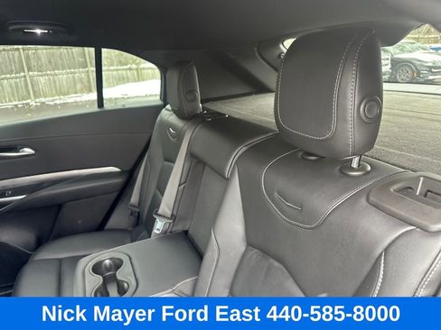 Used 2025 Cadillac XT4 Premium Luxury image 29