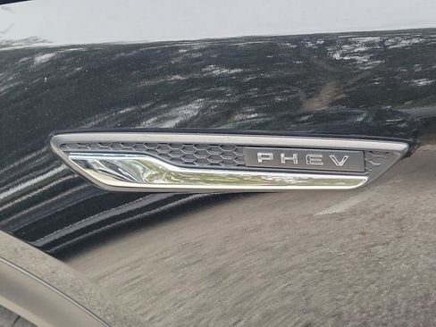 Used 2024 MAZDA CX-90 Plug-In Hybrid w/ Premium Plus image 12