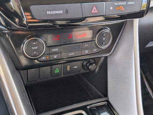 Used 2022 Mitsubishi Eclipse Cross ES image 23