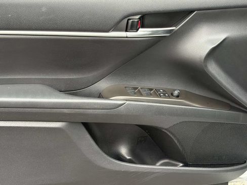 Certified 2023 Toyota Camry SE FWD image 24