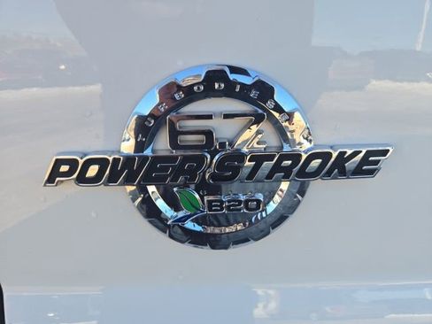 Used 2015 Ford F350 Lariat AWD/4WD image 15