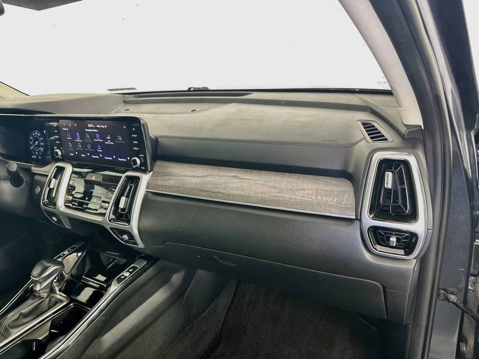 Used 2021 Kia Sorento SX Prestige AWD/4WD image 32
