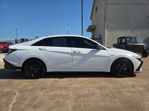 Used 2025 Hyundai Elantra N Line FWD image 4