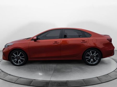 Used 2023 Kia Forte LXS FWD image 2