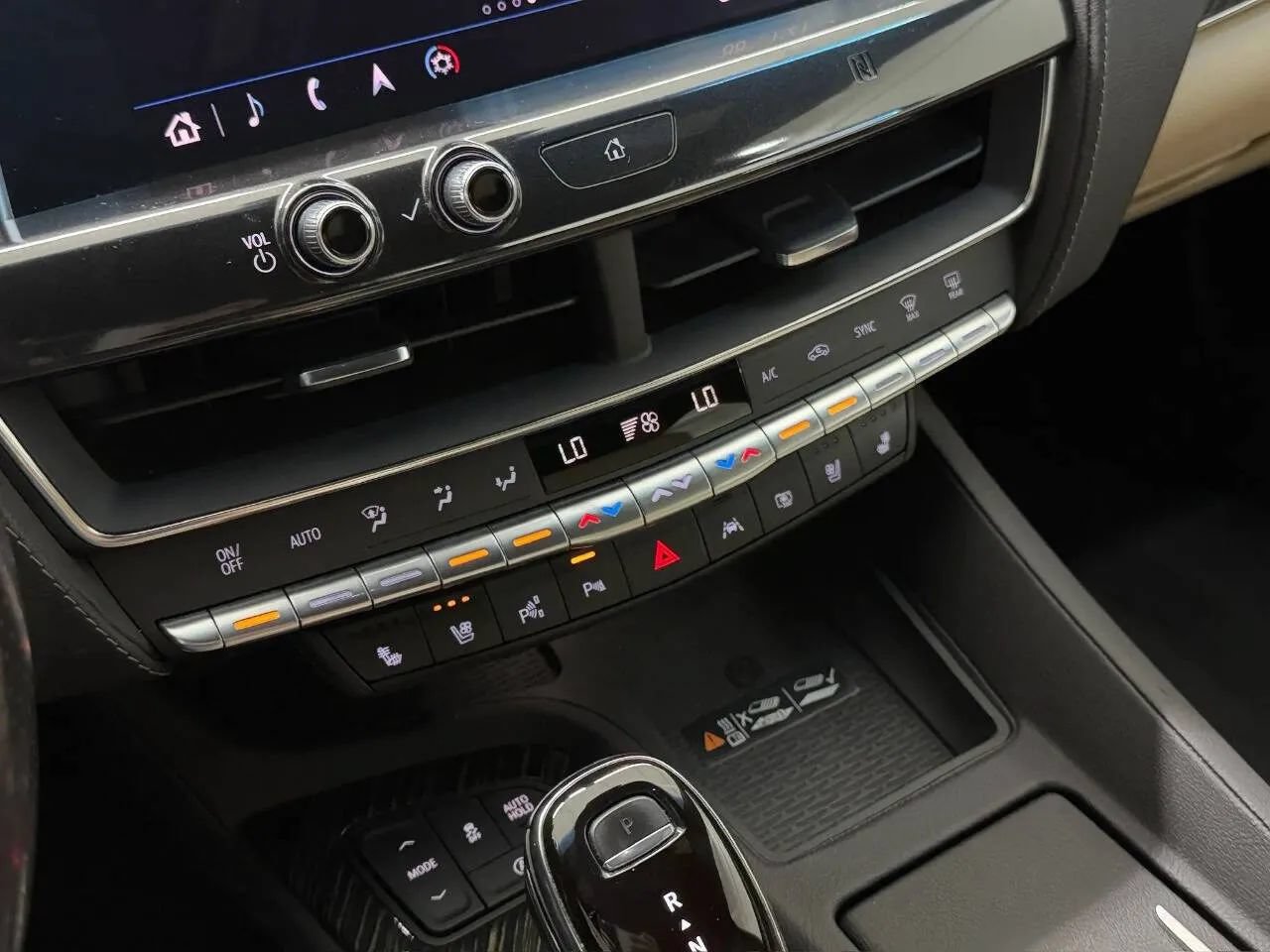 Used 2020 Cadillac CT5 Premium Luxury RWD image 27