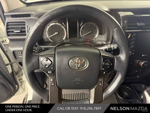 Used 2023 Toyota 4Runner TRD Off-Road Premium AWD/4WD image 22