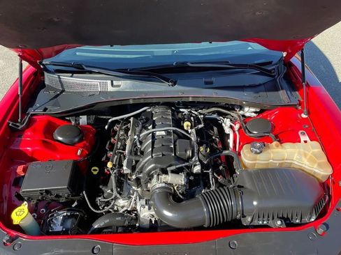 Used 2017 Dodge Charger R/T w/ Plus Group image 34