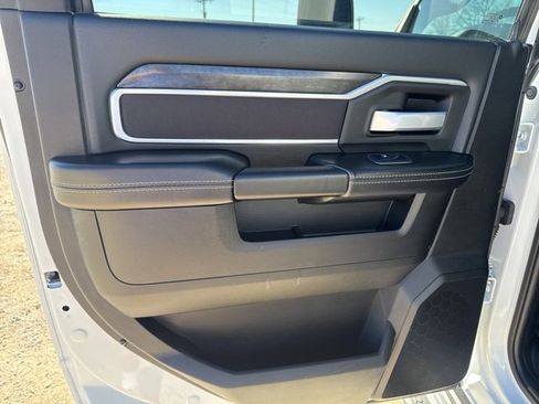 Used 2024 RAM 2500 Big Horn image 26