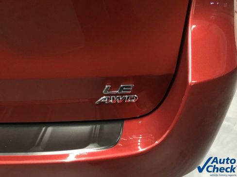 Used 2017 Toyota Sienna LE image 14