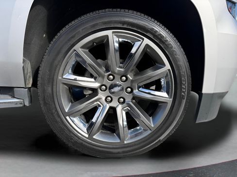 Used 2019 Chevrolet Tahoe Premier image 13