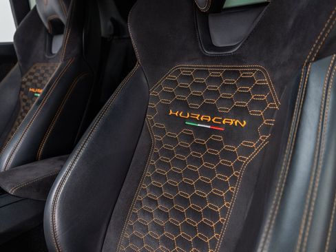 Used 2017 Lamborghini Huracan LP 610-4 AWD/4WD image 23