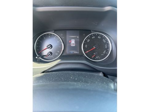 Certified 2022 Toyota RAV4 XLE w/ Convenience Package image 7