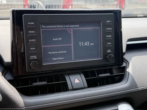 Used 2019 Toyota RAV4 XLE FWD image 20