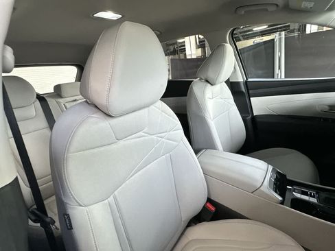 Used 2026 Hyundai Tucson SE FWD image 27