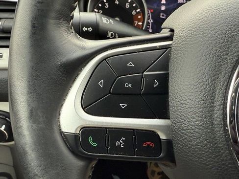 Used 2021 Jeep Compass Latitude w/ Convenience Group image 17