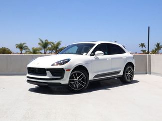Certified 2025 Porsche Macan AWD/4WD video 1