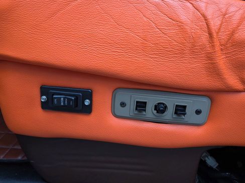 Used 2013 GMC Savana 2500 Extended w/ Power Package image 13