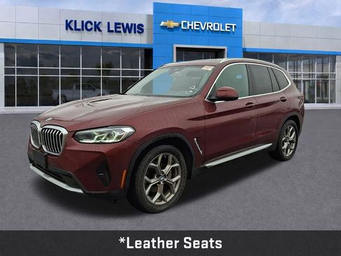 Used 2023 BMW X3 xDrive30i w/ Premium Package image 3
