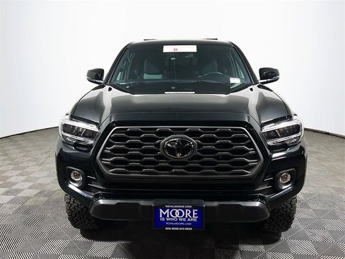 Certified 2023 Toyota Tacoma TRD Off-Road image 3