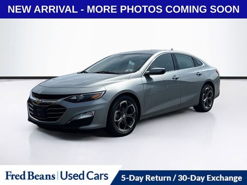 Used 2024 Chevrolet Malibu LT image 3