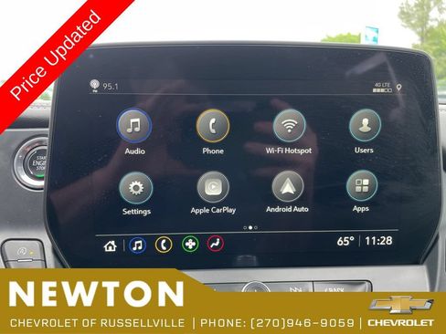 Used 2024 Chevrolet Blazer LT w/ Convenience Package FWD image 9