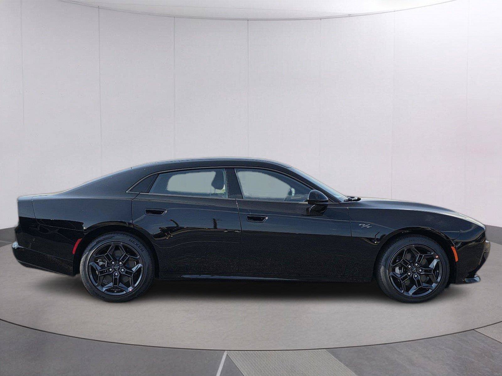 New 2027 Dodge Charger R/T AWD/4WD image 4