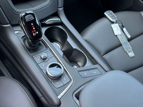 New 2025 Cadillac XT5 Luxury image 28