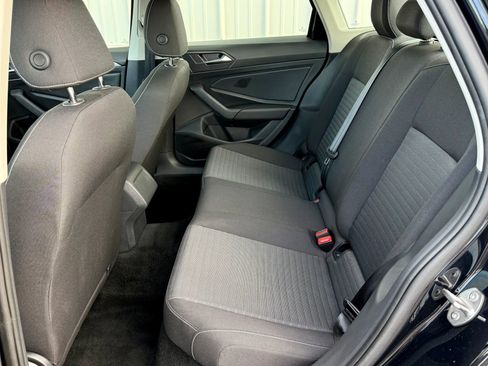 Used 2024 Volkswagen Jetta S image 31