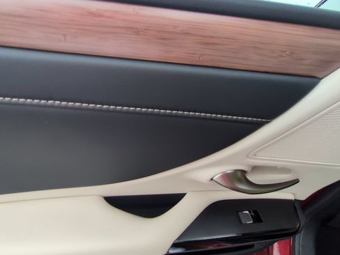 Used 2024 Lexus ES 350 w/ Premium Package FWD image 24