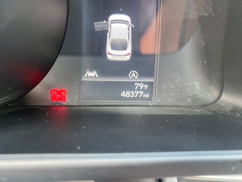 Used 2022 Hyundai Elantra SE w/ Cargo Package image 15