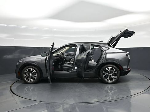 Used 2023 Ford Mustang Mach-E Premium RWD image 34