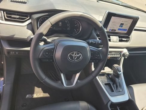Used 2023 Toyota RAV4 XLE Premium FWD image 30