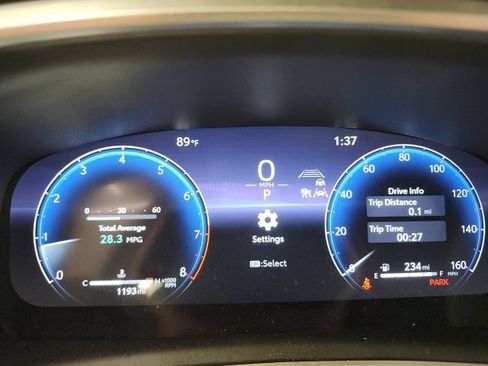 Used 2026 Toyota Corolla Cross XLE FWD image 51