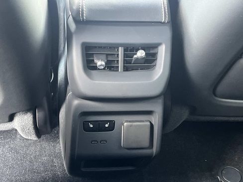 Certified 2025 Cadillac Optiq Sport 2 w/ LPO, Floor Liner Package AWD/4WD image 18