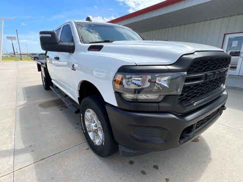 Used 2023 RAM 2500 Tradesman AWD/4WD image 2