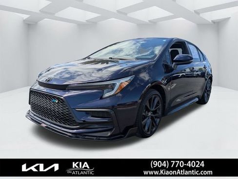 Used 2023 Toyota Corolla SE image 7